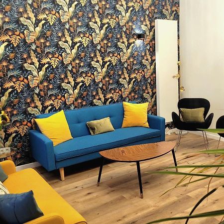 Brand New Camelia Room With Private Bathroom Bruxelles Exterior foto